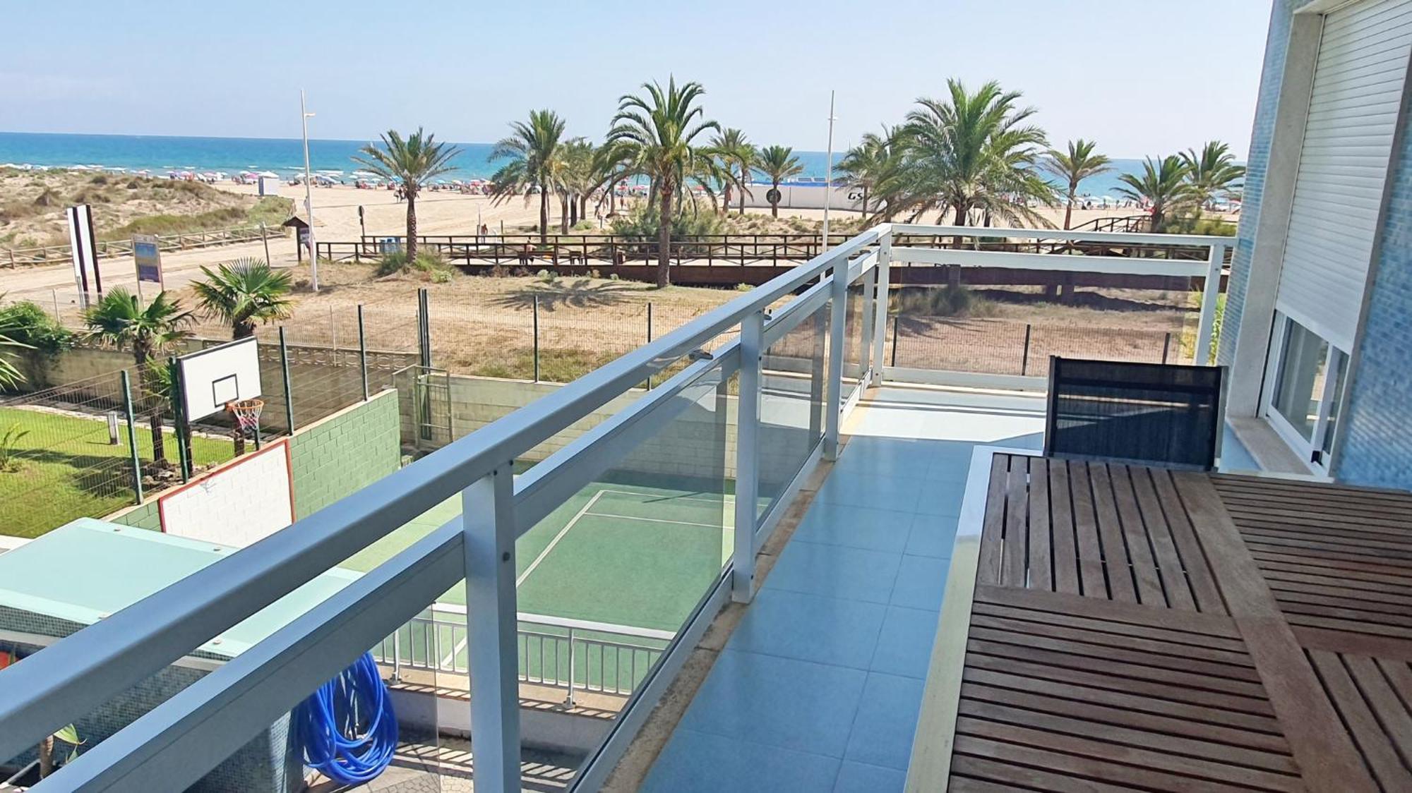 Aigua Blava Primera Linea - Alquiler Solo Familias Playa de Gandia 외부 사진