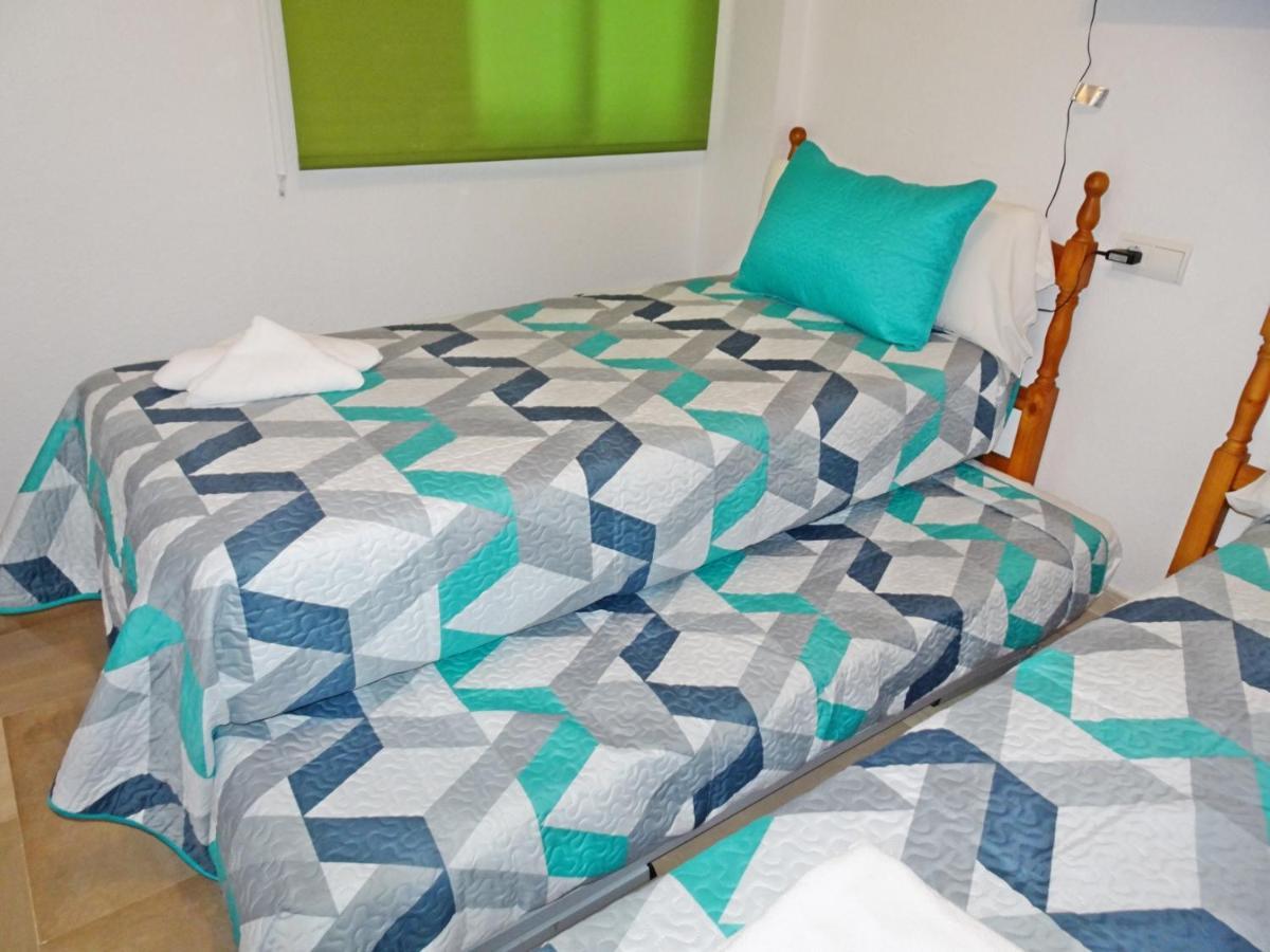 Aigua Blava Primera Linea - Alquiler Solo Familias Playa de Gandia 외부 사진