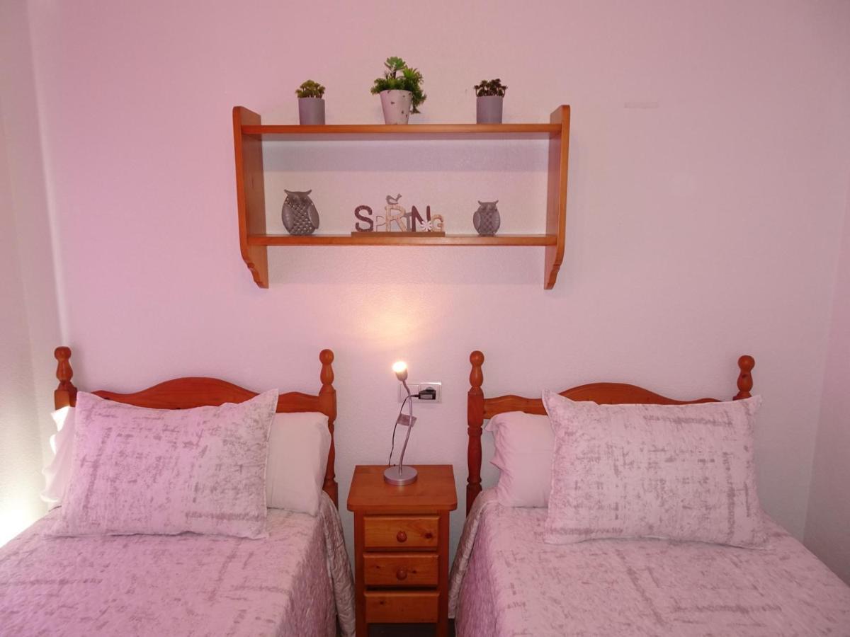 Aigua Blava Primera Linea - Alquiler Solo Familias Playa de Gandia 외부 사진